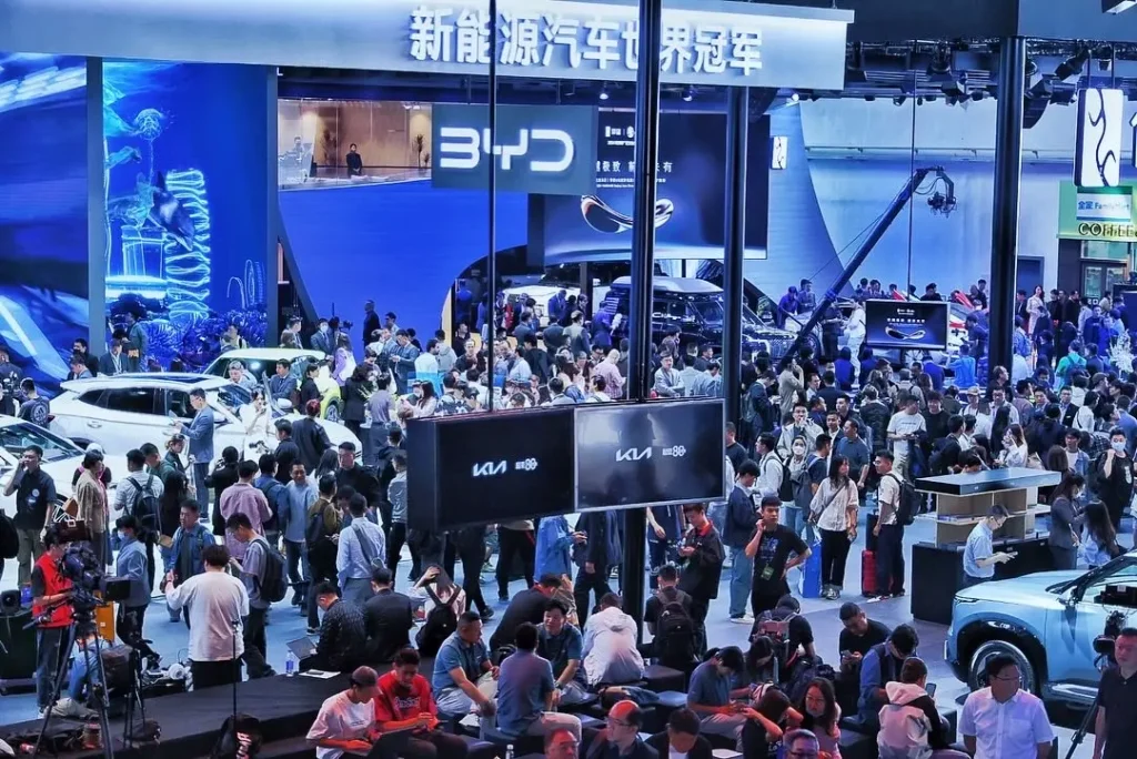 The live view of BYD's booth at the Beijing Auto Show